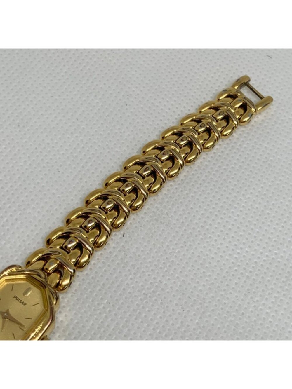 Pulsar vintage Women's Dress gold tone Watch V400-6120 quartz Japan 16mm running - Picture 4 of 9